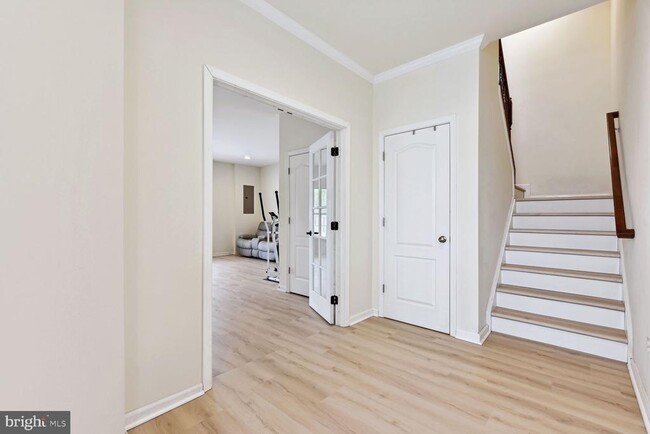 Building Photo - 25148 Sweet Myrtle Square