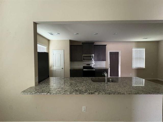 Building Photo - 306 Golden Sands Ln