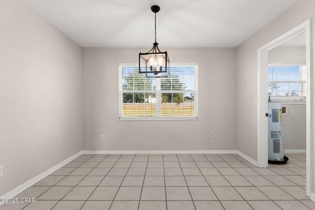 Building Photo - Beautiful Home w/ Modern Upgrades on Half an Acre – Ideal for Long-Term Rental!