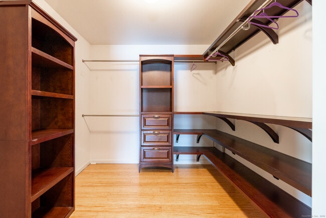 Building Photo - 49 Park Pl Cir