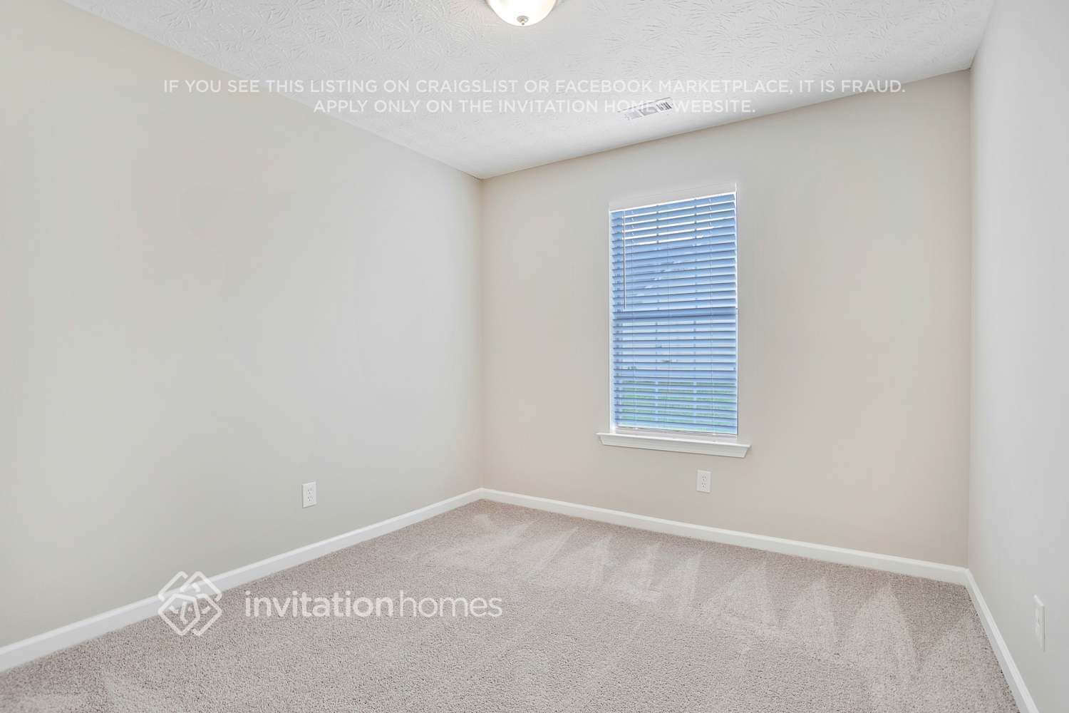 Building Photo - 30 Sable Cir