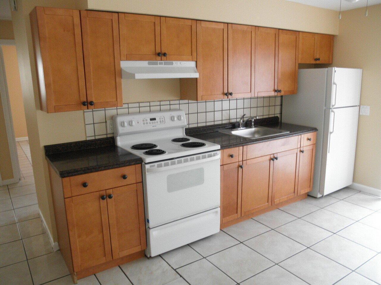 Building Photo - 3958 Pesiri Ln