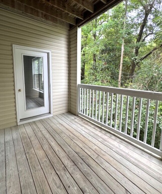 Building Photo - Sagedale Drive Unit 202