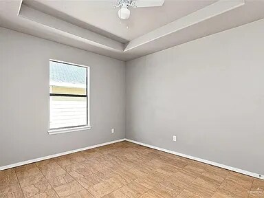 Building Photo - 2416 E Rogers Rd