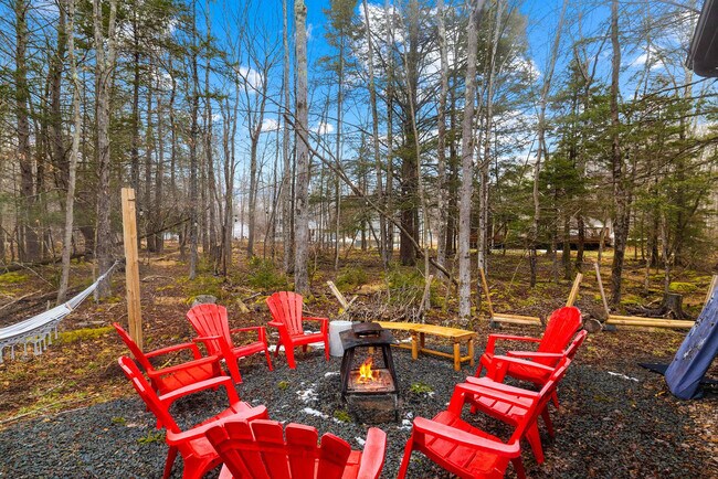 Building Photo - 3145 Ogontz Dr