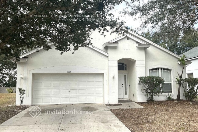 Building Photo - 3231 70th Ct E