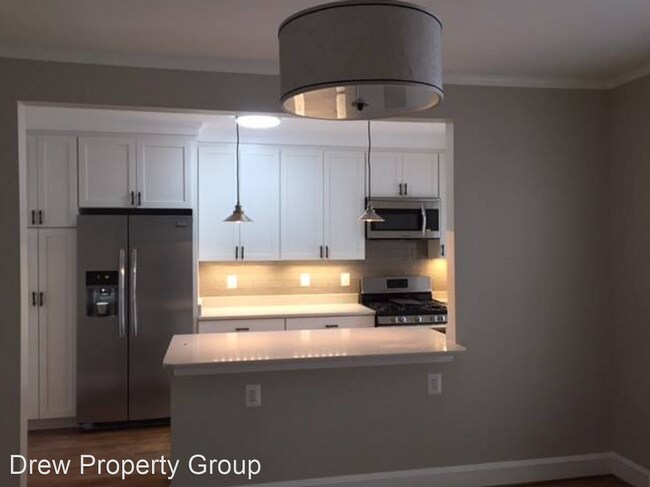 Building Photo - 6 br, 3 bath House - 3717 Reservoir Rd NW