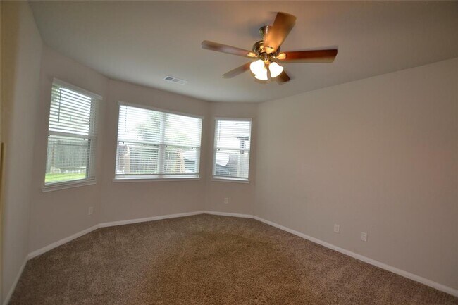 Building Photo - 2123 Ethan Dr