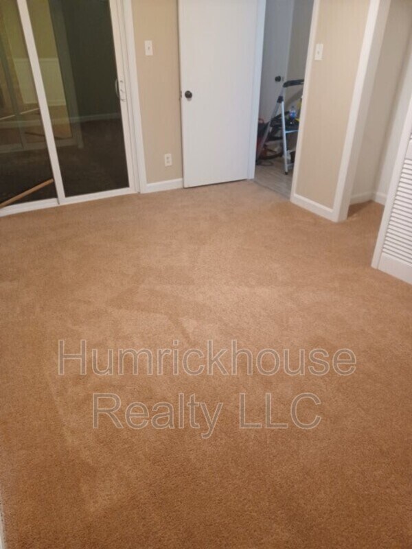 Building Photo - 1133 Molokai Dr