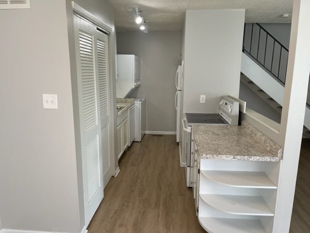 Building Photo - 6536 Lupine Terrace