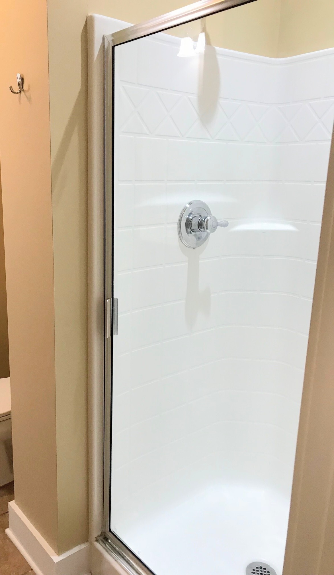 Master bath - 150 Singapore Cir