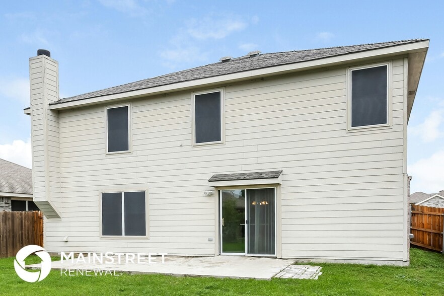 Building Photo - 7153 Little Mohican Dr