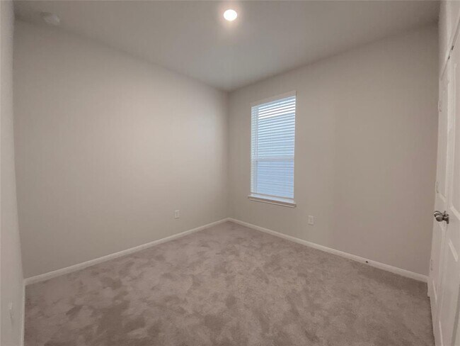 Building Photo - 6423 Kimball Mill Ln
