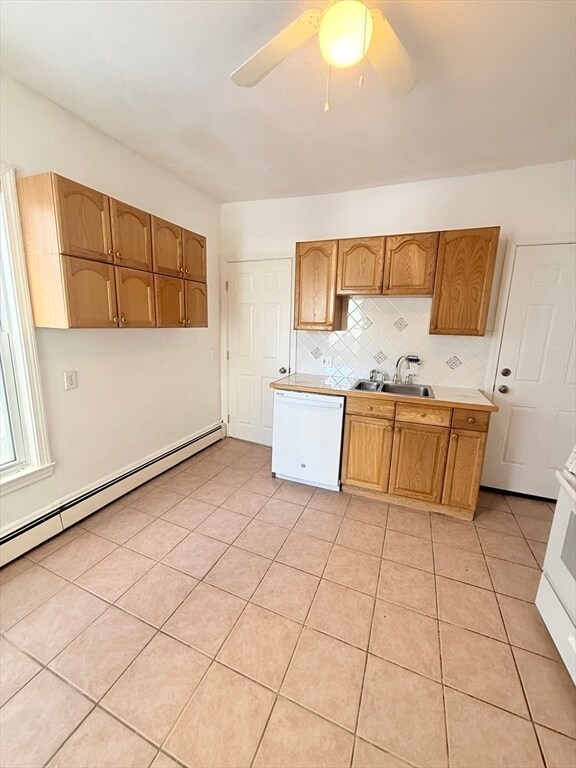 Building Photo - 11 Newton St