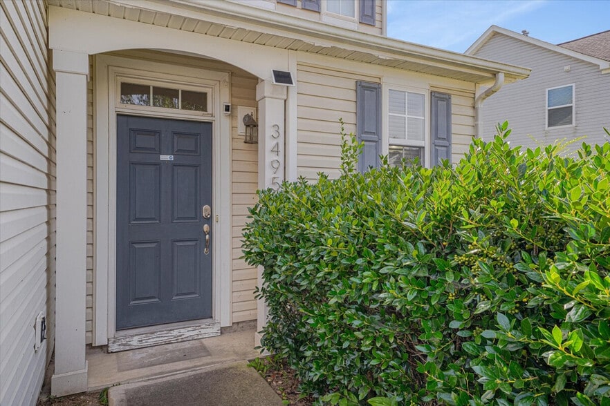 Building Photo - 3495 Mackinac Island Ln