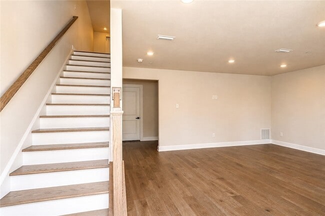Building Photo - 107 Breckenridge Ct
