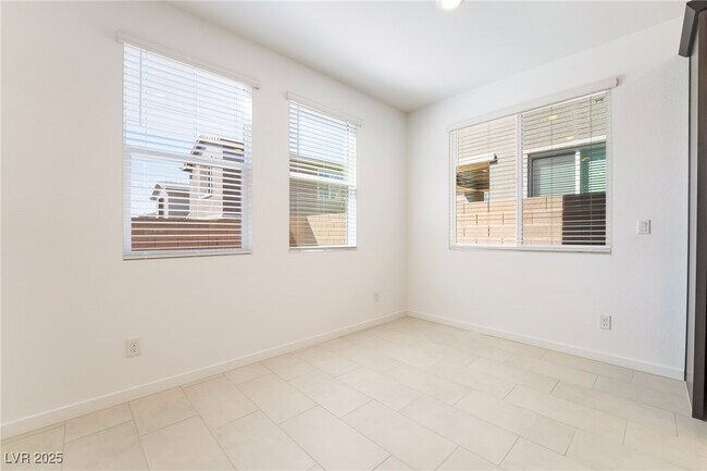 Building Photo - 1049 Strada Tortona