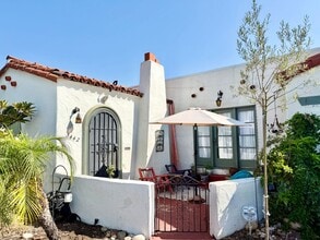 Building Photo - GILBERT DRIVE