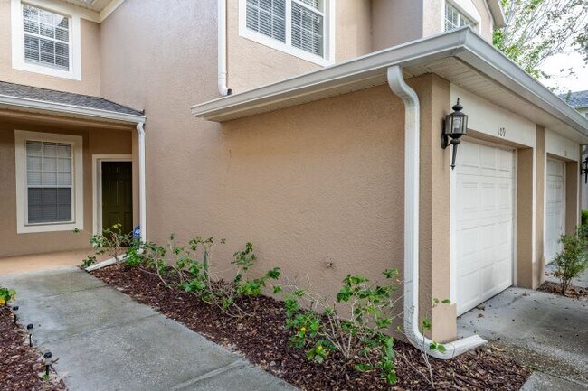 Building Photo - 2679 Metro Sevilla Dr