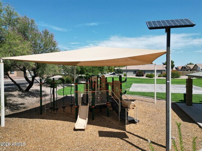 Building Photo - 40147 N Cassara Dr