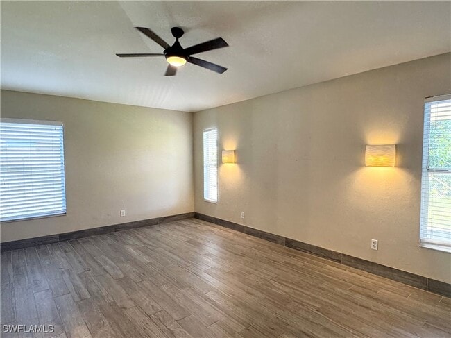 Building Photo - 9155 Aster Rd