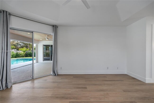 Building Photo - 5923 Loxahatchee Pines Dr