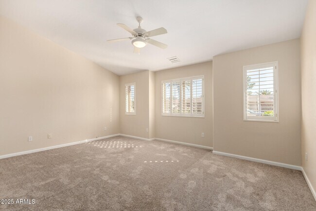 Building Photo - 7002 E Exmoor Dr
