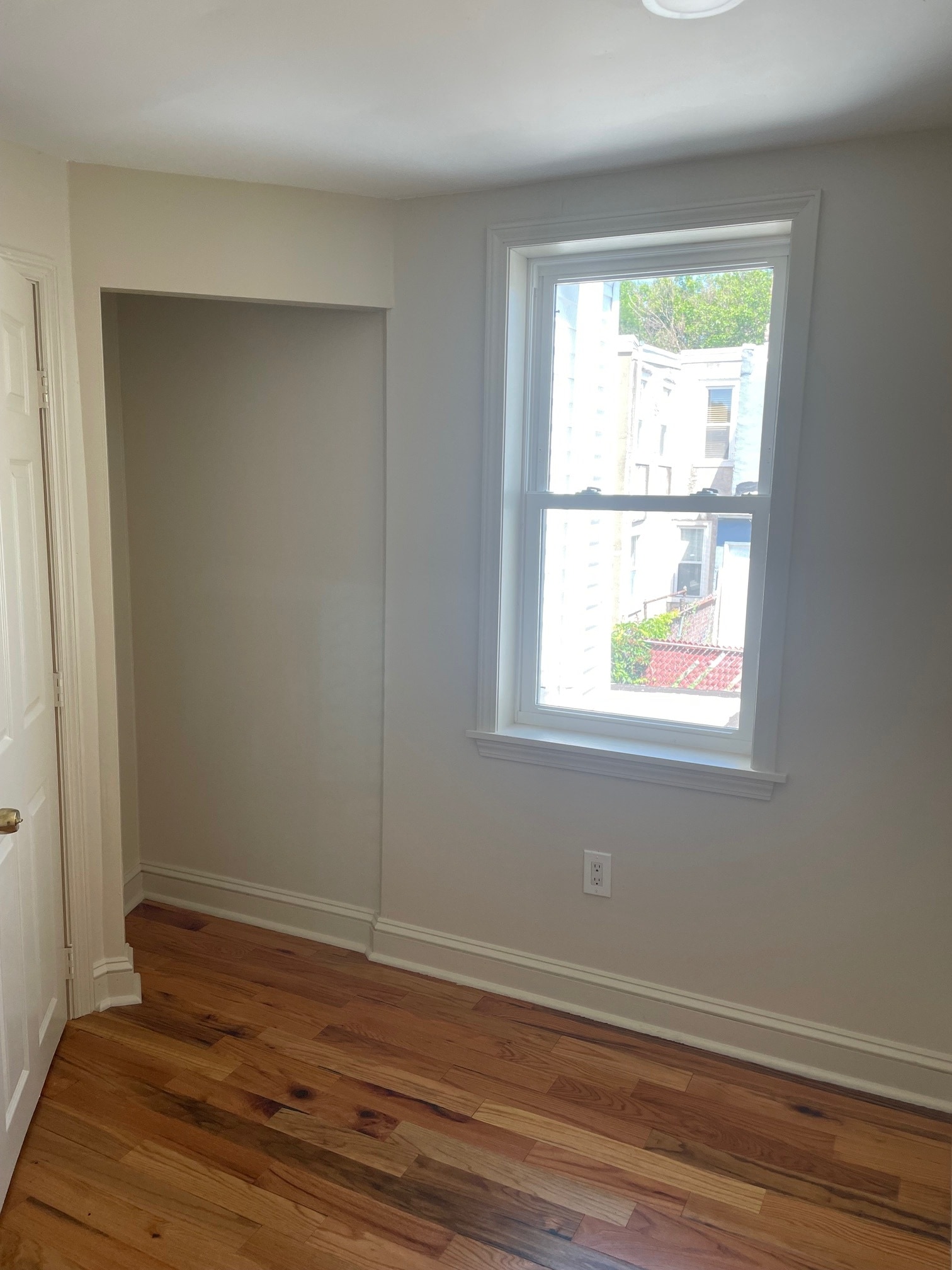second bedroom 2 - 3044 Amber St
