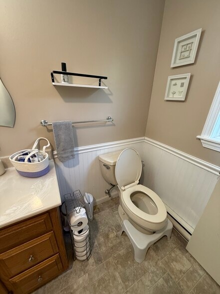 Building Photo - 110 Granite St