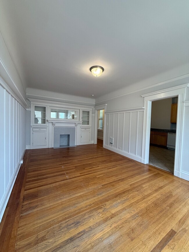 Building Photo - 3185 16th St