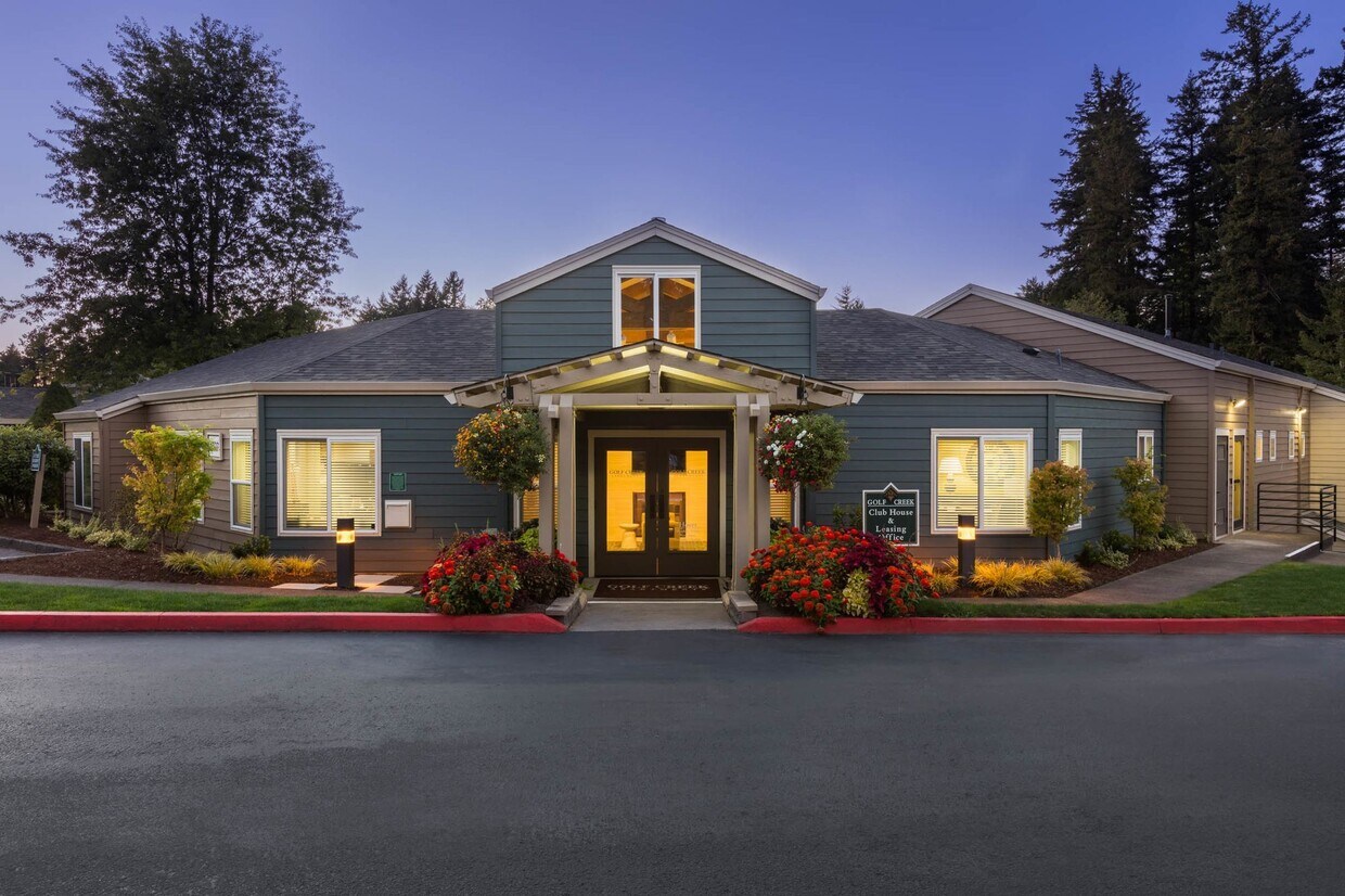 Golf Creek Apartments Portland