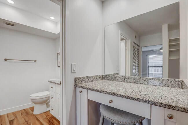 Building Photo - 632 Brackenwood Cove