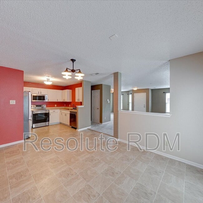 Building Photo - 12671 Endurance Dr