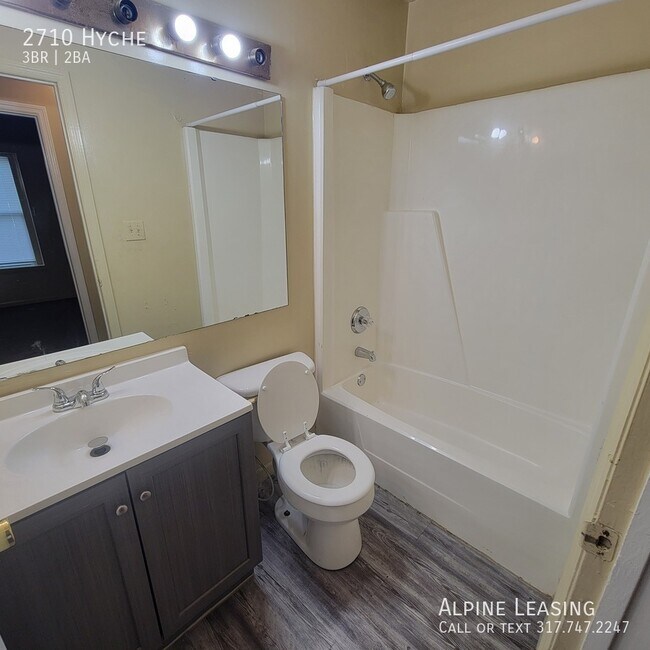 Building Photo - 2710 Hyche-