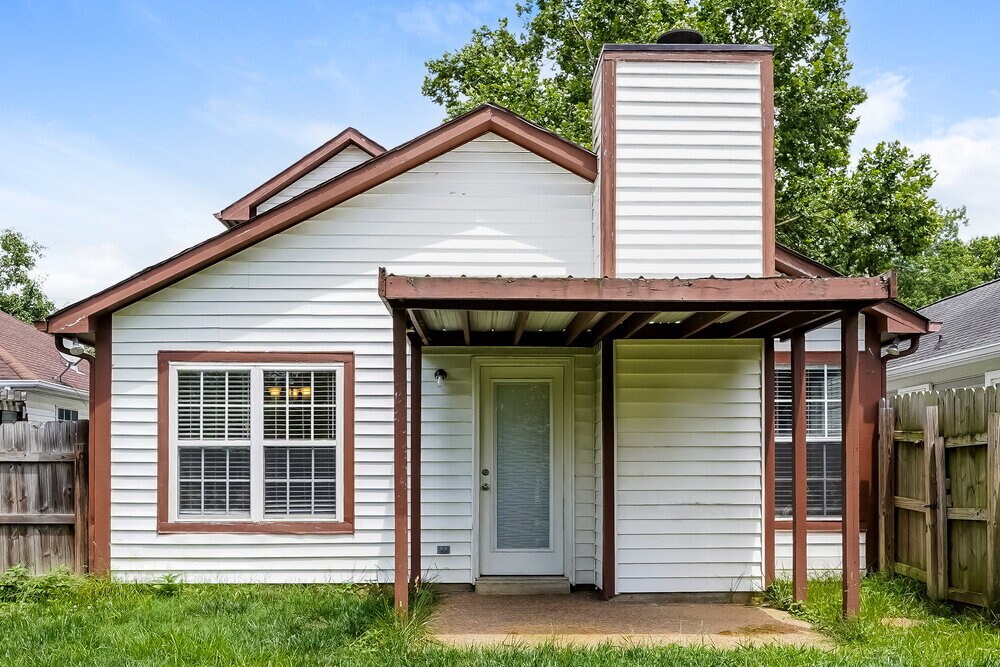 Building Photo - 2729 Riverbend Dr