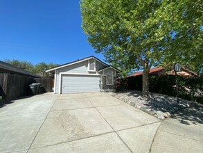 Building Photo - Cozy Single-Story in Quiet Antelope Neighborhood!