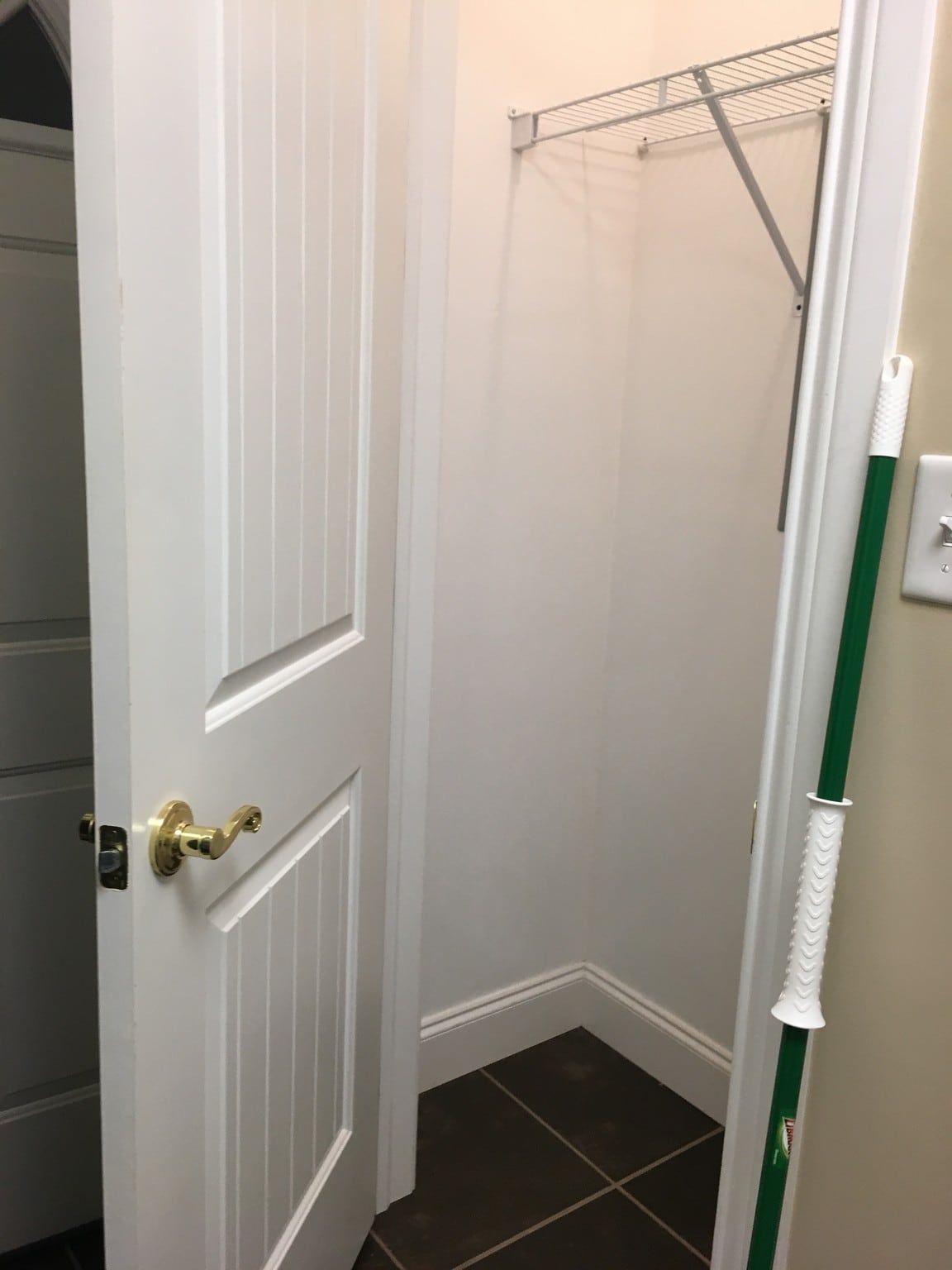 Entry way closet - 1640 Blue Horizon Dr