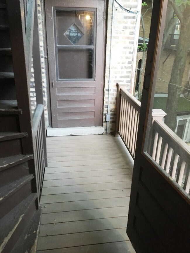 Building Photo - 2147 N Fremont St