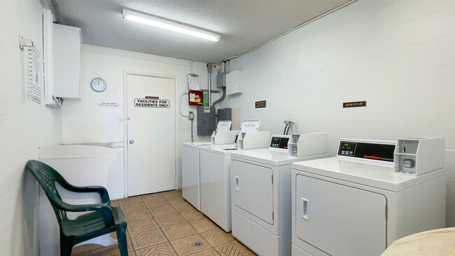 Coin laundry - 9715 Harrell Ave