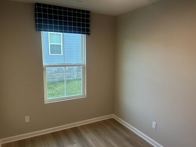 Building Photo - 1143 Lisenbee Wy