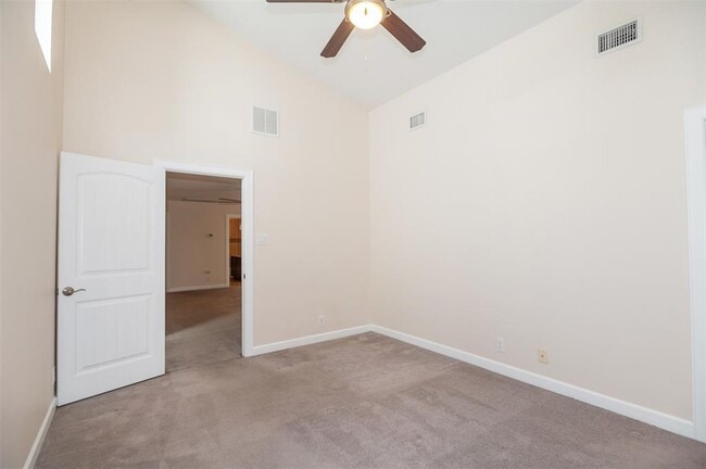 Building Photo - 1514 Betty Jo Dr