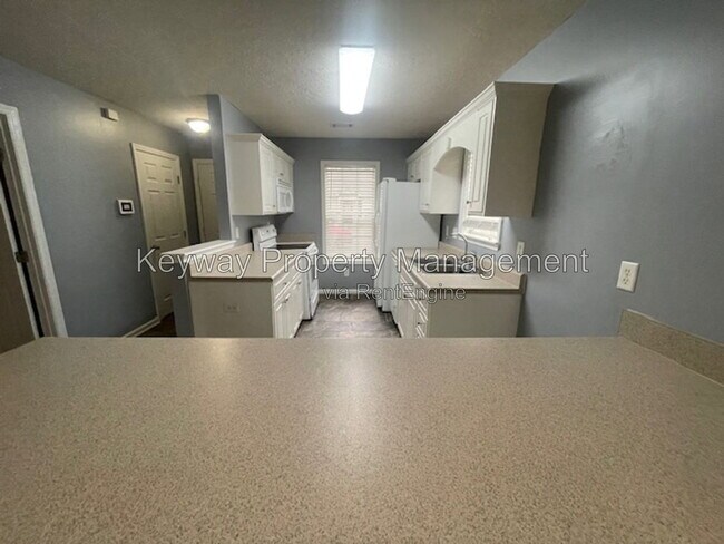 Building Photo - 1224 Longpoint Dr