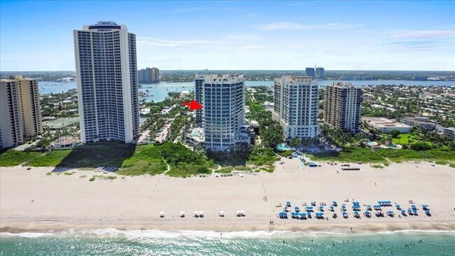 Building Photo - 3100 N Ocean Dr