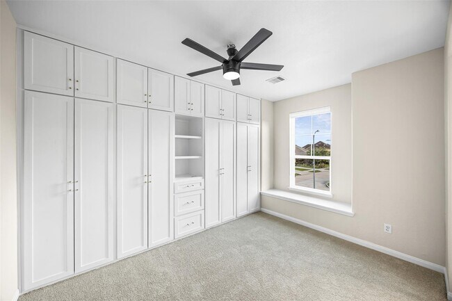 Building Photo - 17302 Milrig Ct