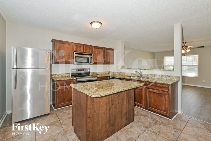 Building Photo - 7760 Freehold Dr