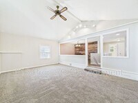Building Photo - 4321 N Lister Ave