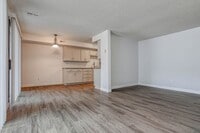 Building Photo - 310 NE 85th St
