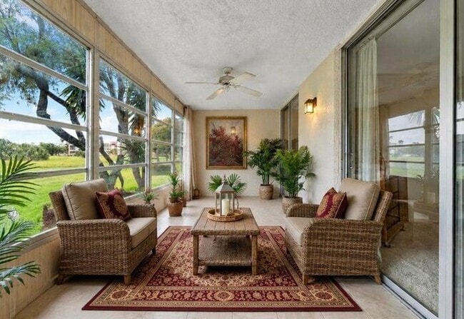 Building Photo - 370 NW 76th Ave