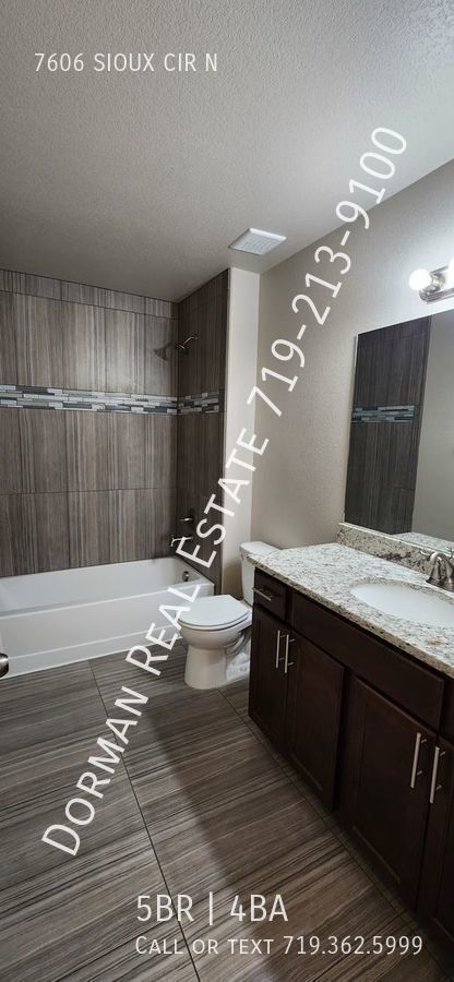 Building Photo - Single Family with Chef Kitchen