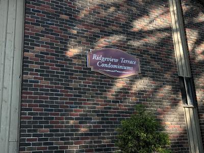 Primary Photo - 244 Oakville Ave